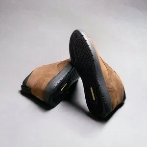 Florsheim | Shoes | Mens Florsheim Heist Chukka Boot In  display picture 1